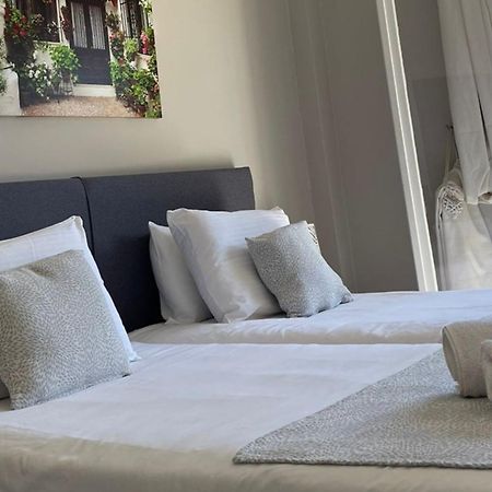 Georgia'S Apartments, Ipsos Corfu Екстер'єр фото