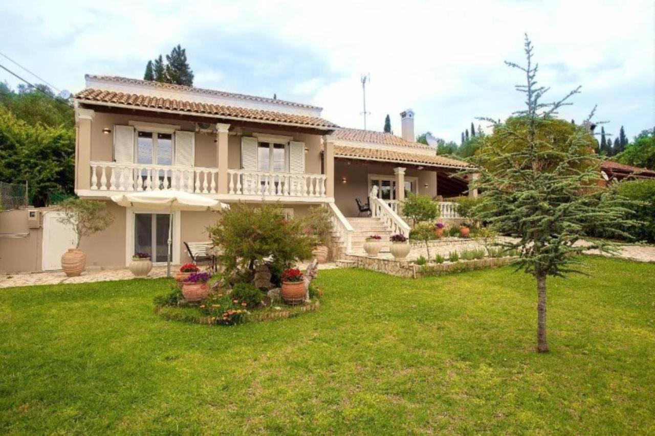 Georgia'S Apartments, Ipsos Corfu Екстер'єр фото