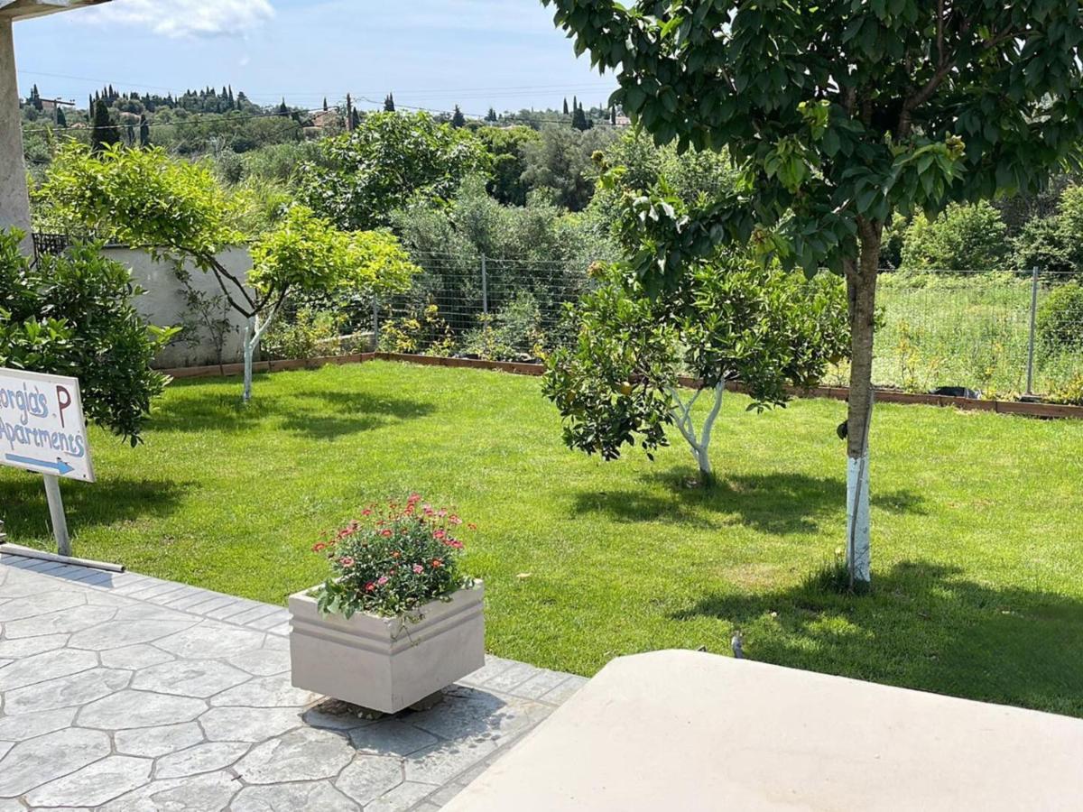 Georgia'S Apartments, Ipsos Corfu Екстер'єр фото